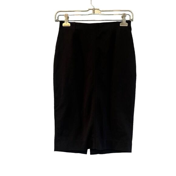 Uniqlo black pencil skirt. Size xs - Picture 1 of 7
